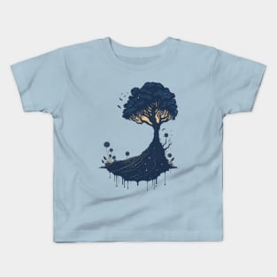 Grunge tree and splashes of paint Kids T-Shirt